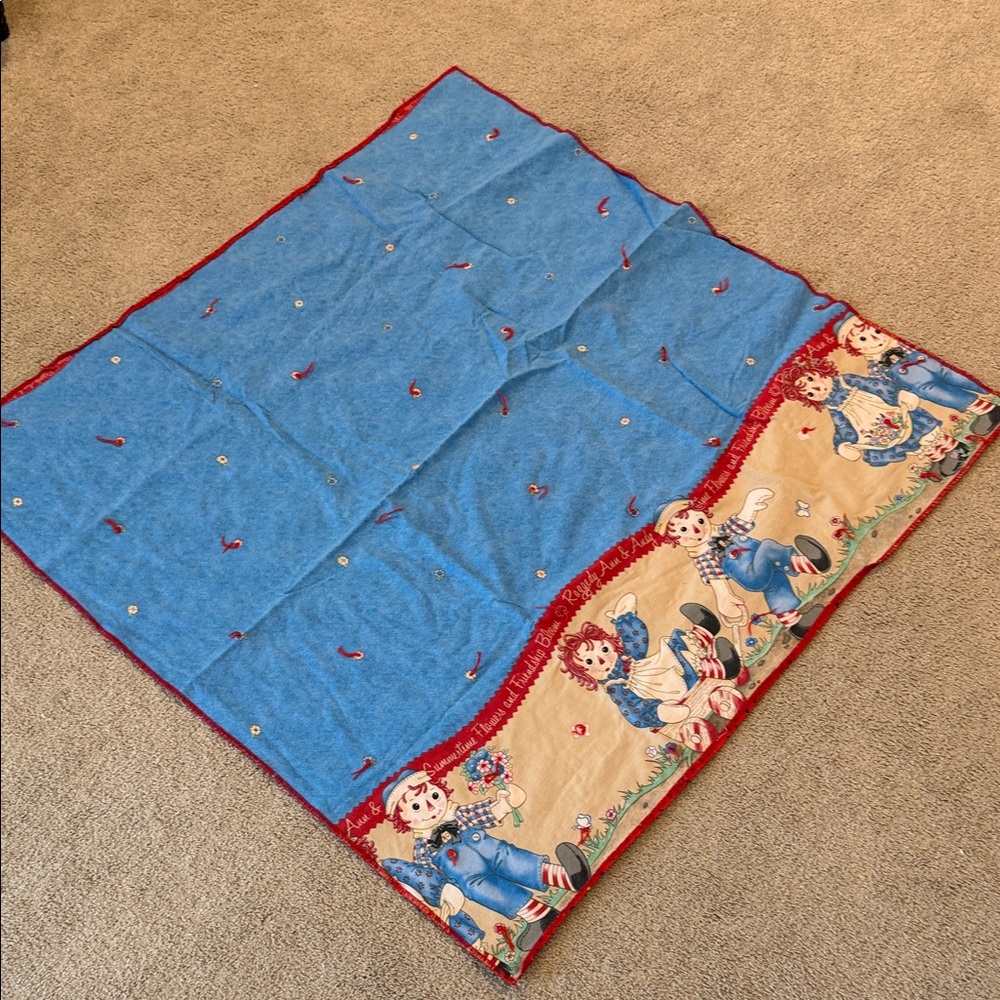 Blue and Tan Raggedy Ann Quilt vintage pattern